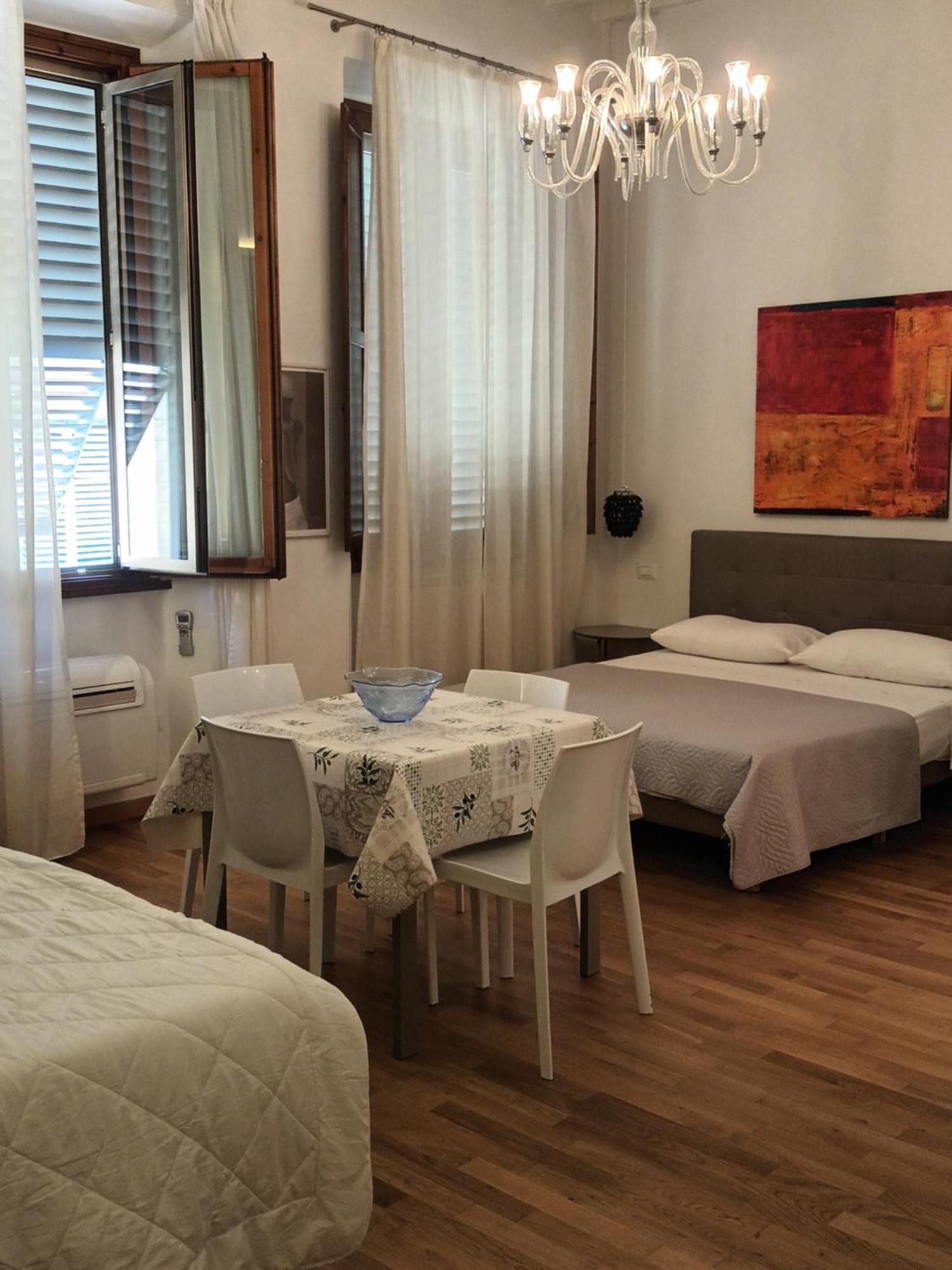 Emanuele'S House Apartment Florence Room photo